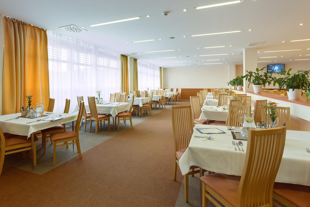 Hotel Lineas Prešov Exteriér fotografie